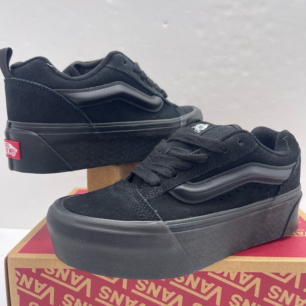 Vans WMNS Knu Stack
Black/Black
VN000CP6BKA Platform Sneakers - Picture 11 of 16